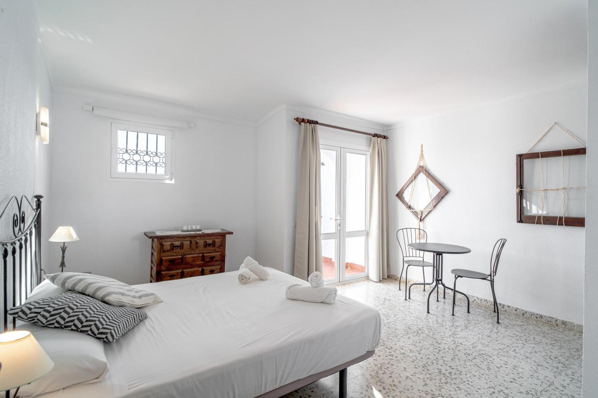 Via Romana 87 Villas Casasol Нерха Экстерьер фото