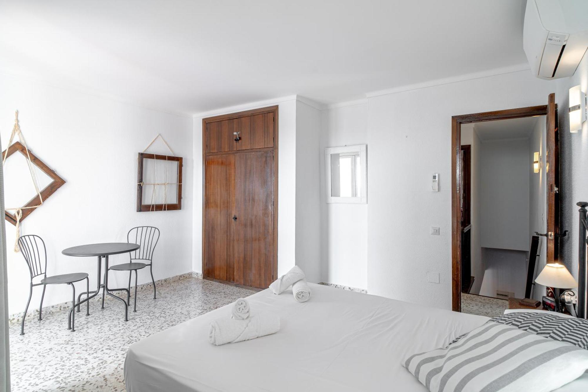 Via Romana 87 Villas Casasol Нерха Экстерьер фото