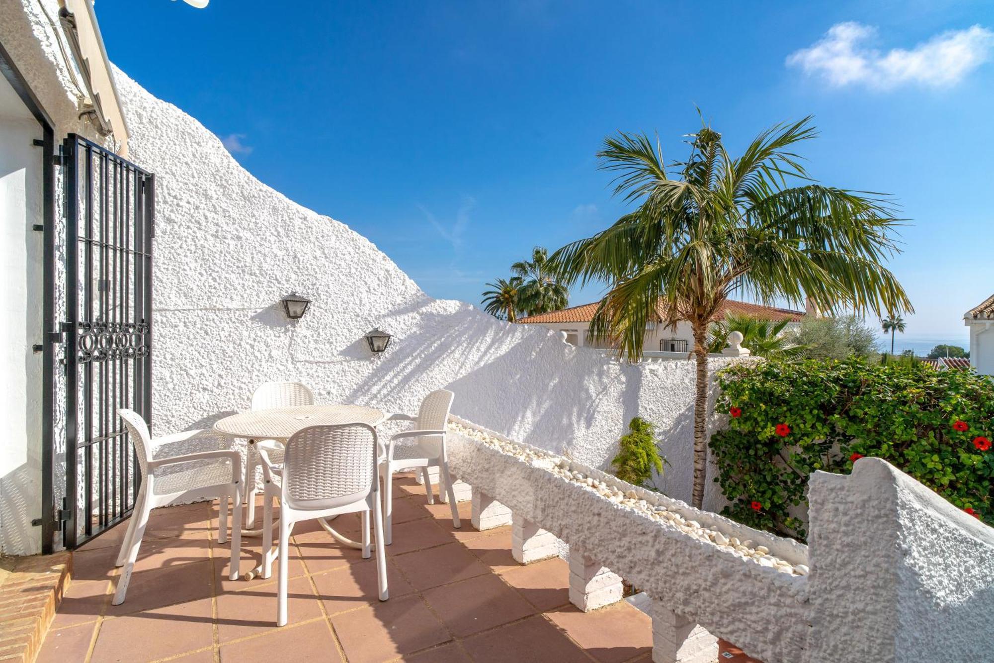 Via Romana 87 Villas Casasol Нерха Экстерьер фото